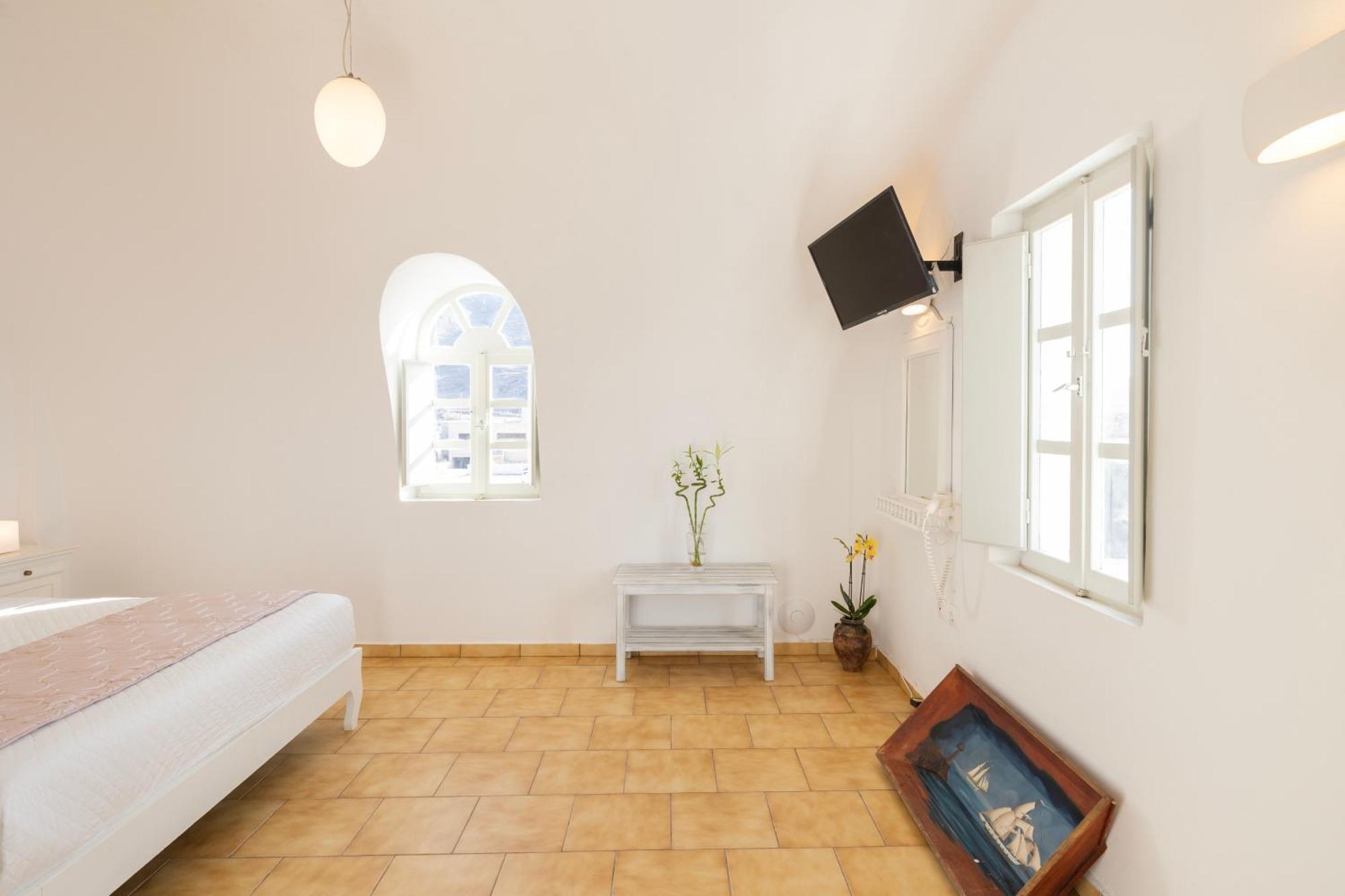 วราเคีย สตูดิโอ Apartment เอีย ภายนอก รูปภาพ