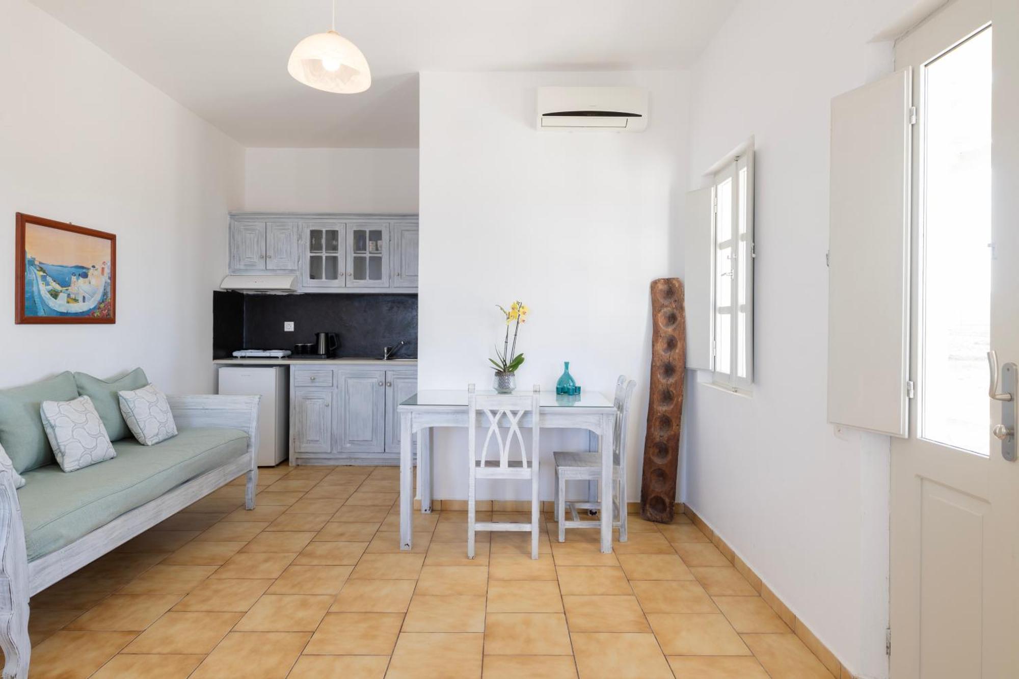 วราเคีย สตูดิโอ Apartment เอีย ภายนอก รูปภาพ
